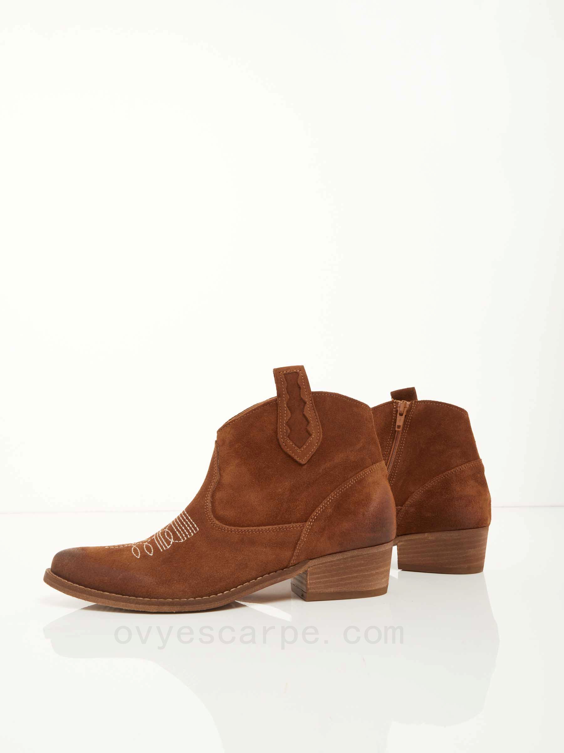 Suede Cowboy Ankle Boots F08161027-0524 Sconti